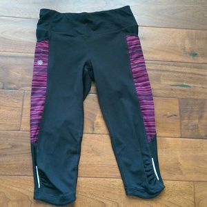 Athleta active capri pants XS